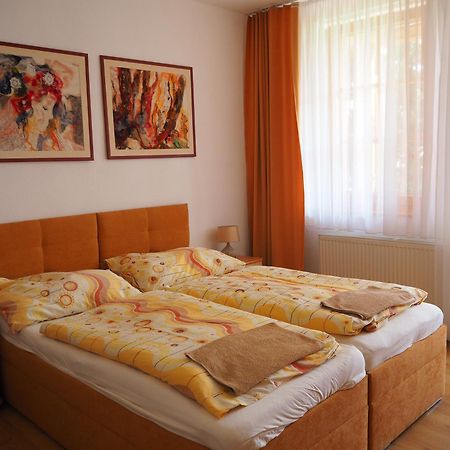 Privat Alenka Hotell Liptovský Mikuláš Exteriör bild