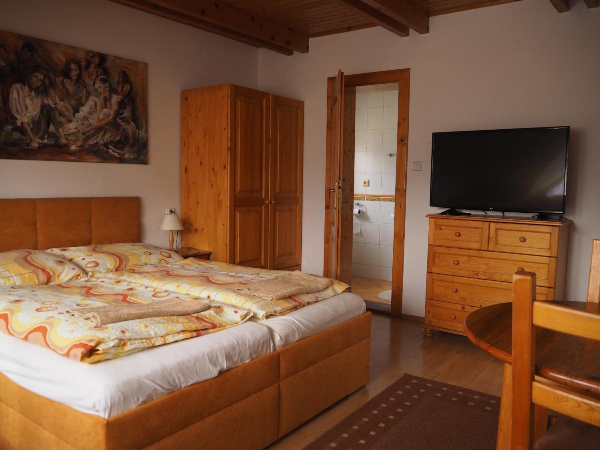 Privat Alenka Hotell Liptovský Mikuláš Exteriör bild